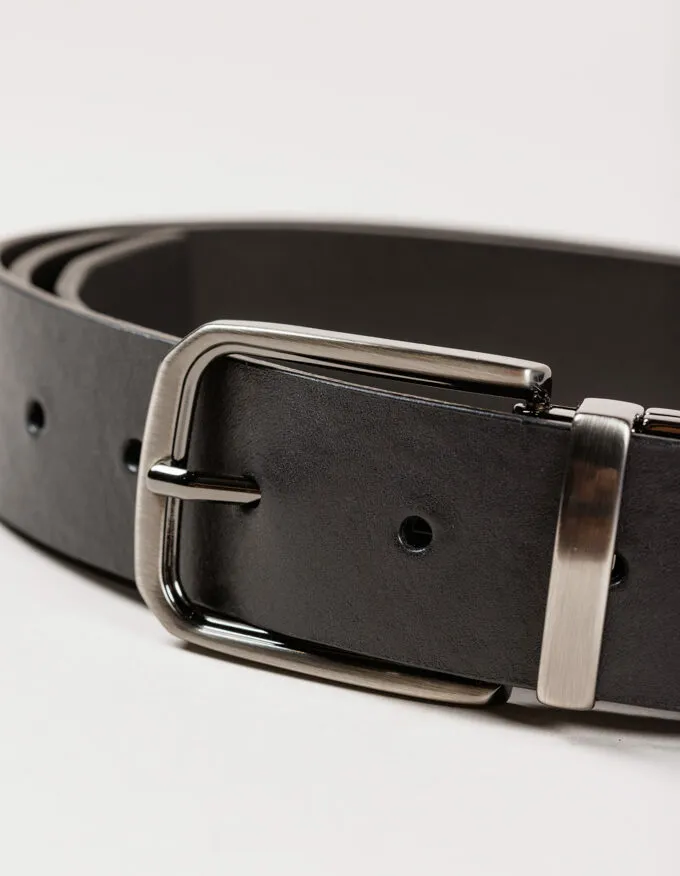 Belt Milan. Satin silver buckle.