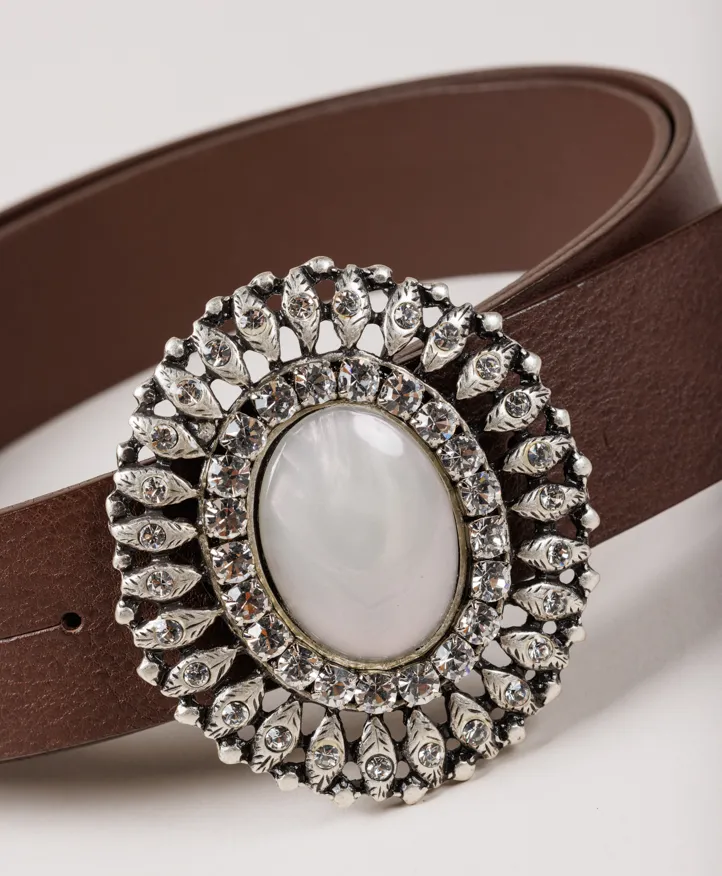 Cinturón Queens Pearl. Hebilla con perla central. - Imagen 4