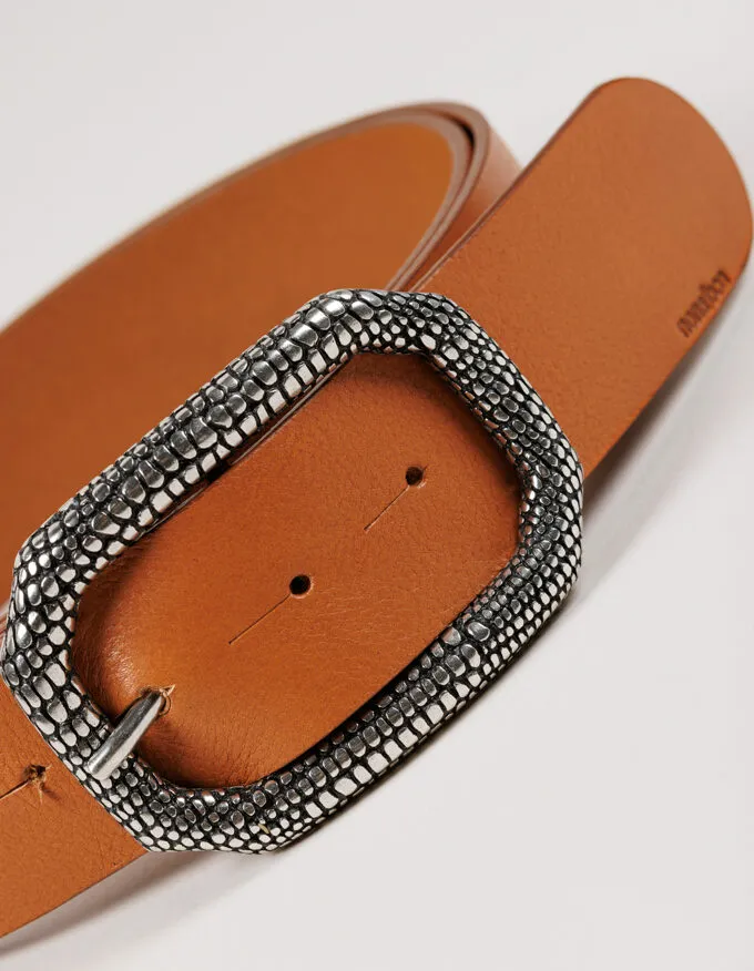 Silver Lizard Belt. Silver engraved buckle.