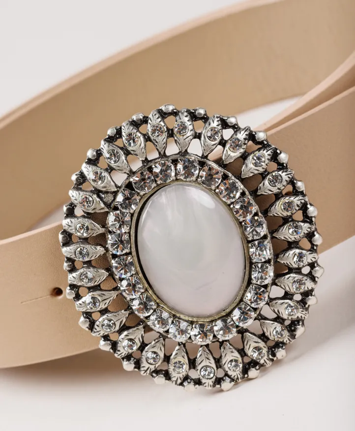 Cinturón Queens Pearl. Hebilla con perla central. - Imagen 3