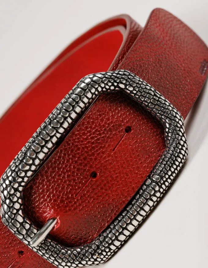 Silver Lizard Belt. Silver engraved buckle.