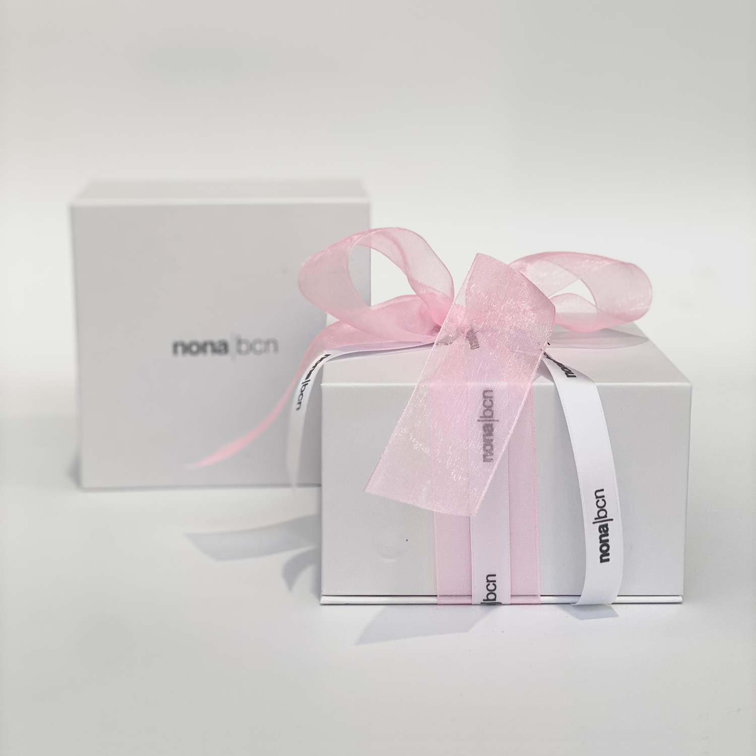 Free Gift Box - Nona