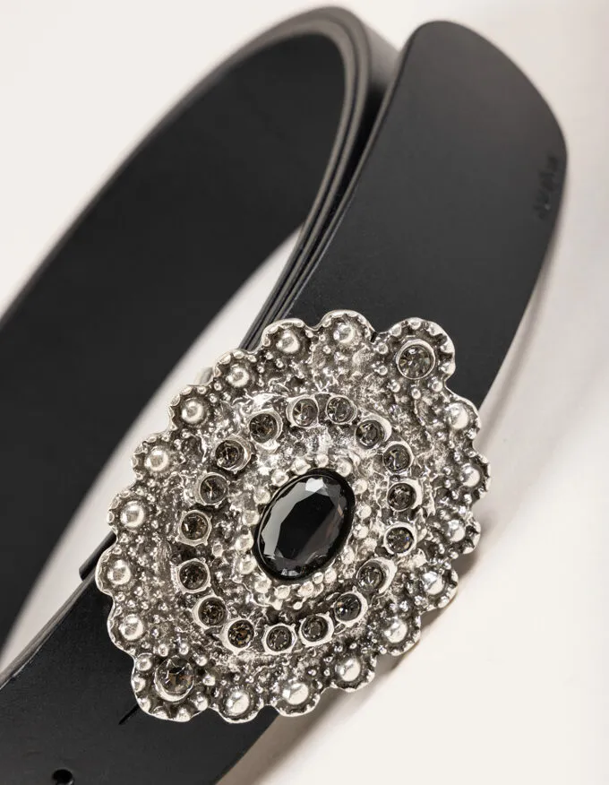 Belt Antik Fumé. Silver buckle with fumé stones.