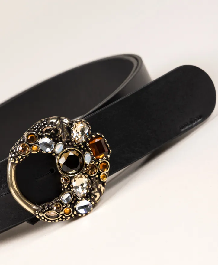 Belt Velvet Dore. A true jewel to elevate any outfit. - Image 8