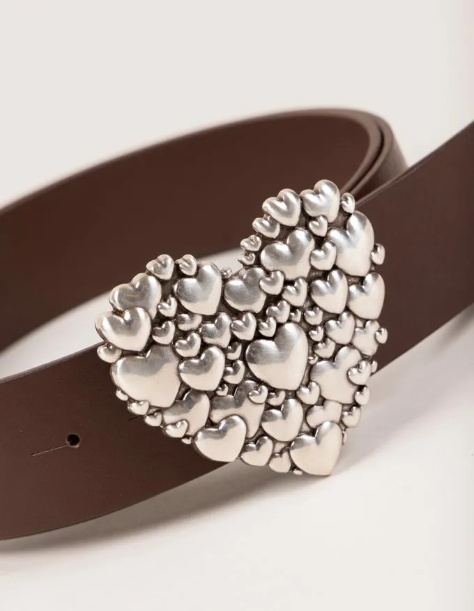 Belt Love. Silver heart-shaped buckle