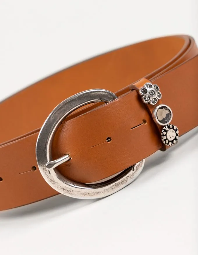 Santorini Belt. Silver buckle with a decorated loop.