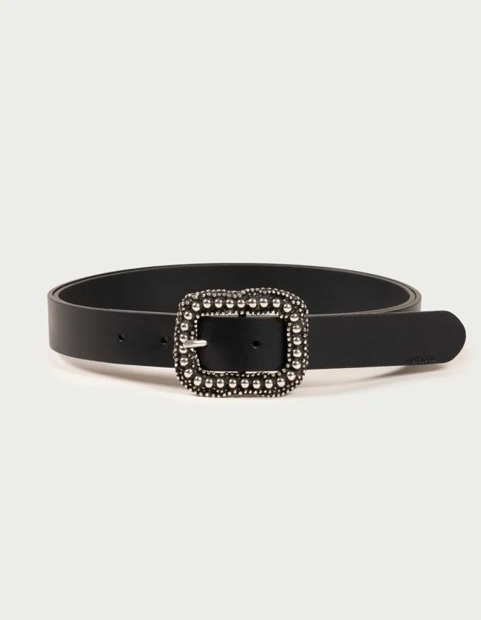 Belt Soho. Minimalist, elegant, and with a touch of originality.