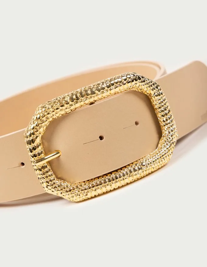 Belt Lizard Oro. Golden buckle with lizard engraving.