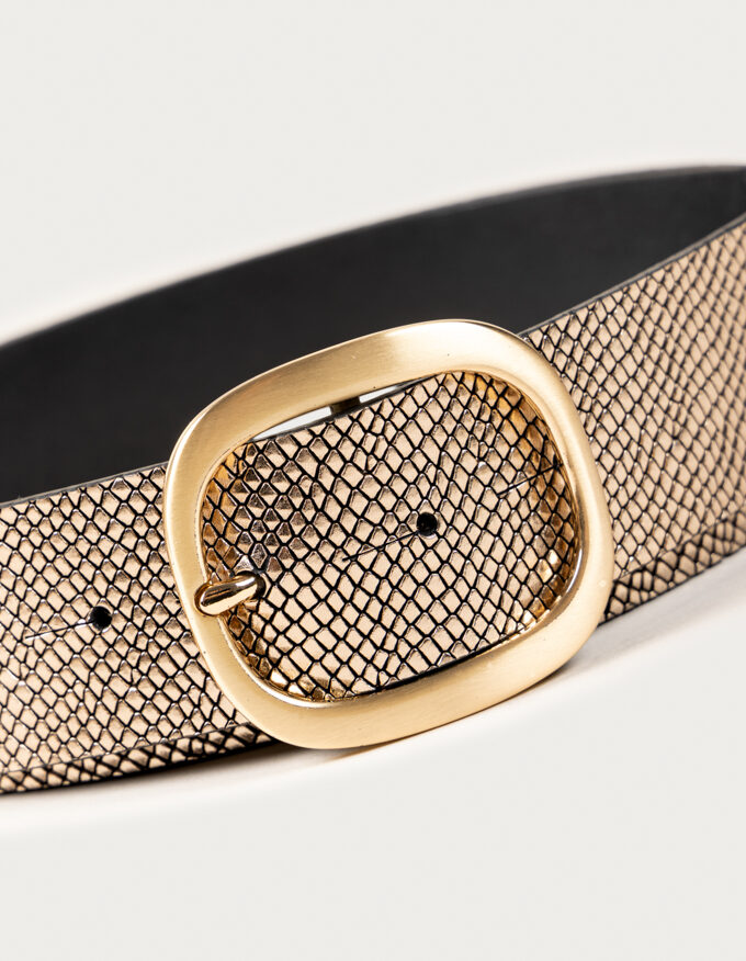 Cinturón Nina. Hebilla elegante color oro satinado.