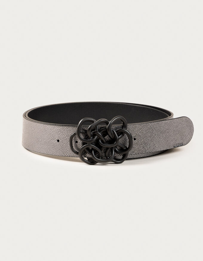 Nus Nero. Cinturón de piel con hebilla negra