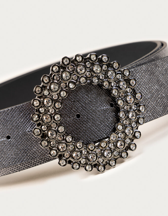 Belt Hole. Jewel Buckle with strass