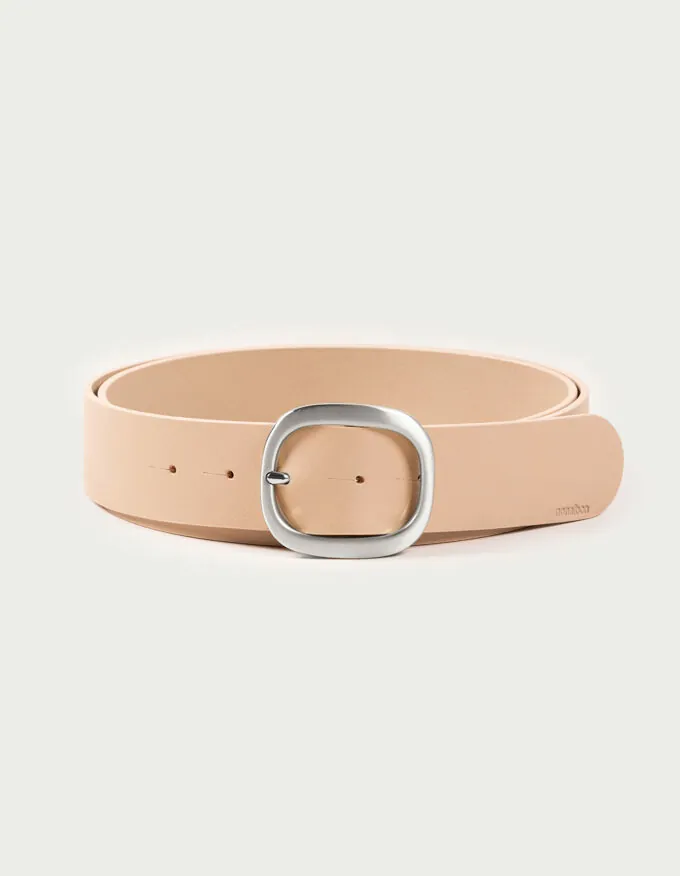 Belt Nina in Silver. Elegant satin silver buckle.
